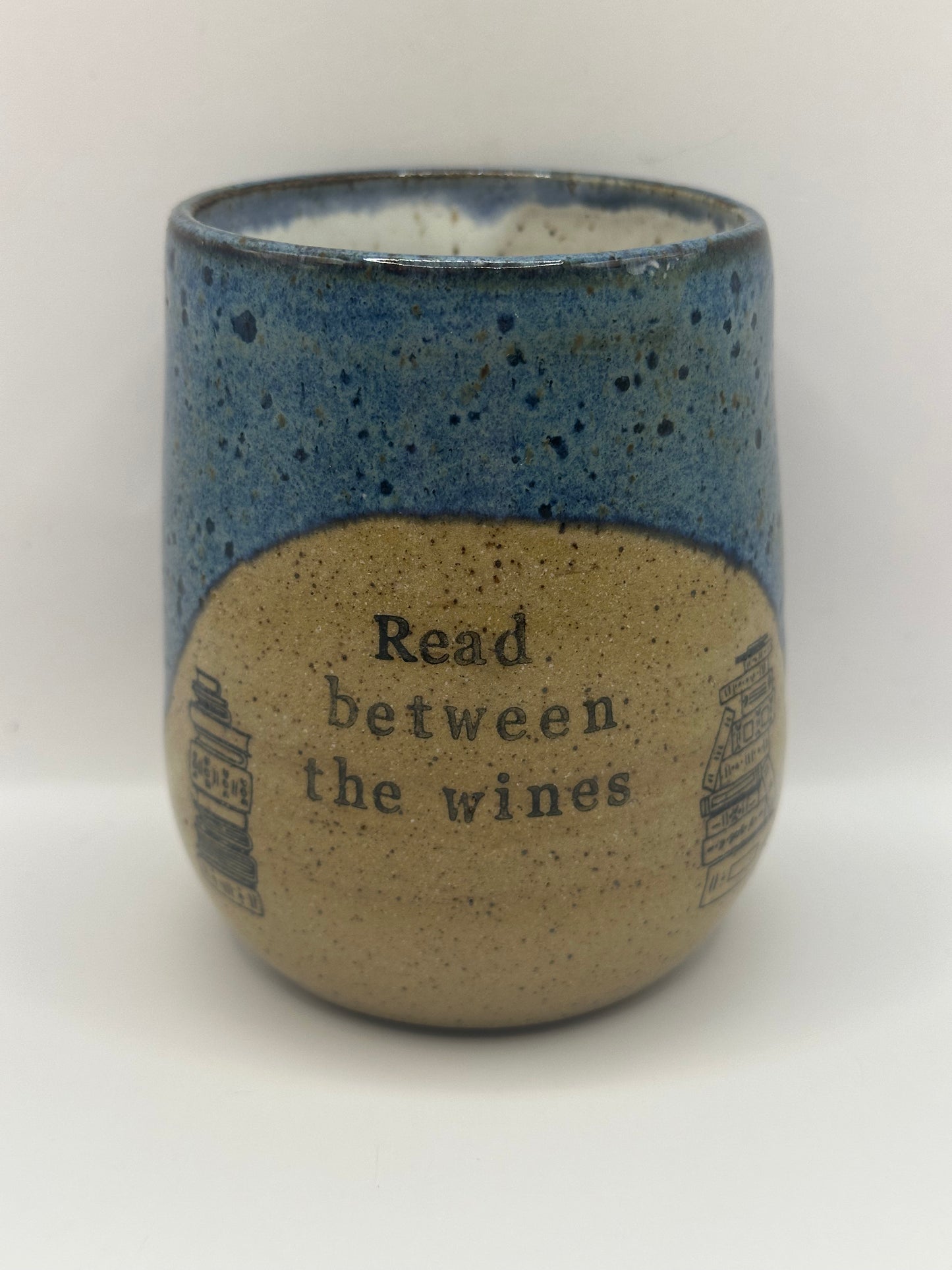 Wine Tumbler - Read Between Wines Books- Multiple Sizes & Colors