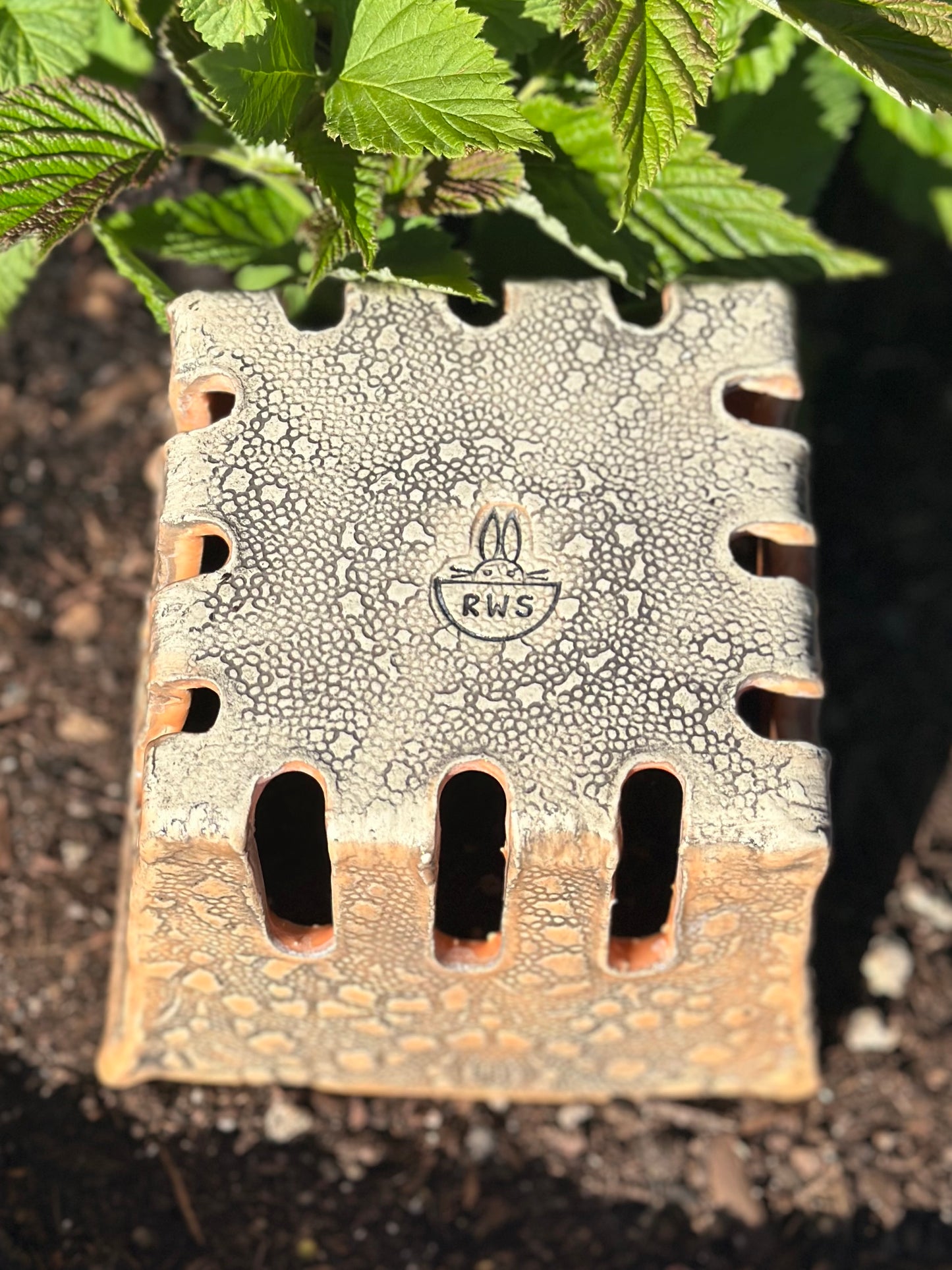 Berry Basket - Orange Lace Texture