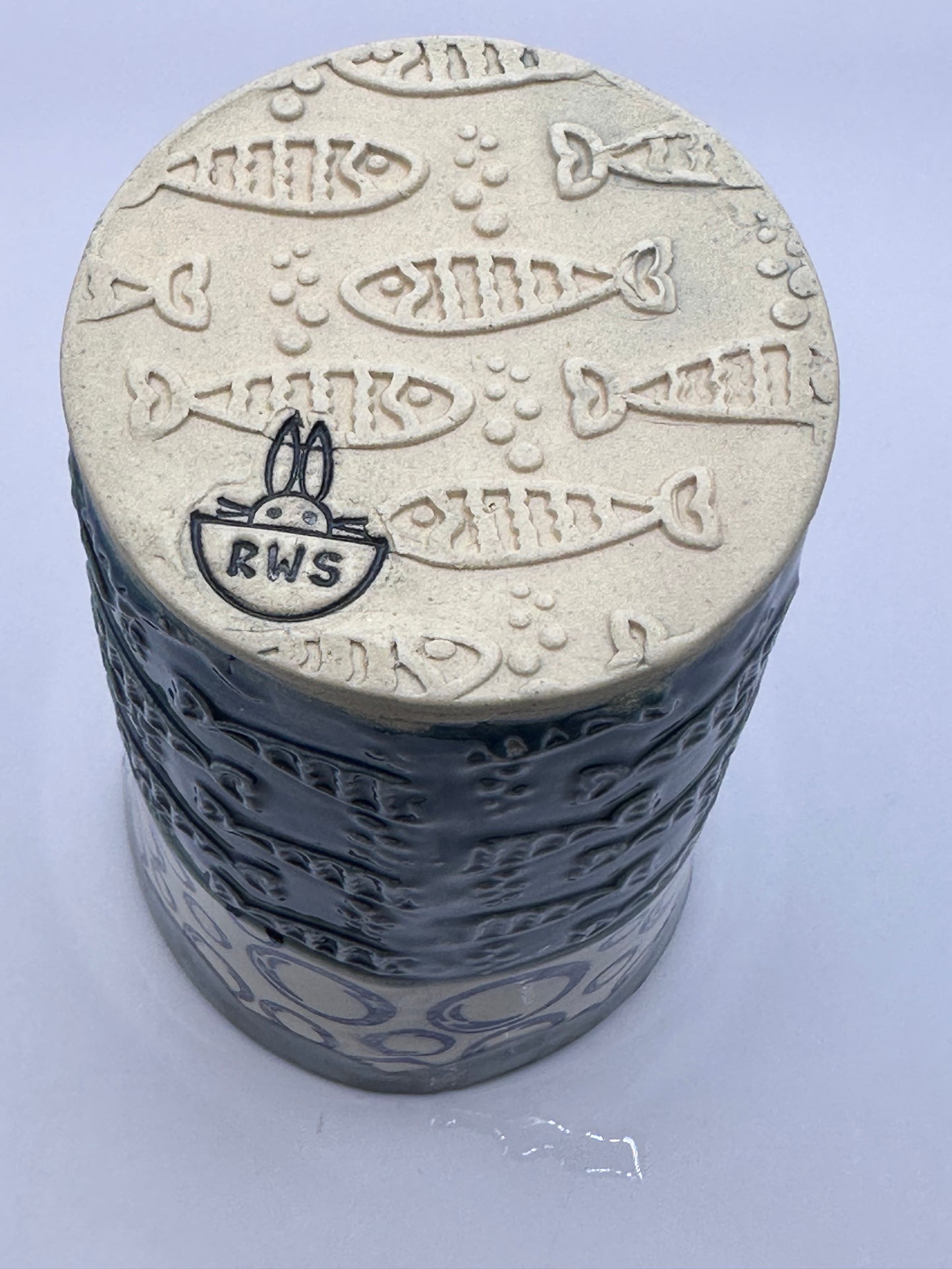 Travel Cup 16 oz - Textured Fish & Bubbles - Blue Denim