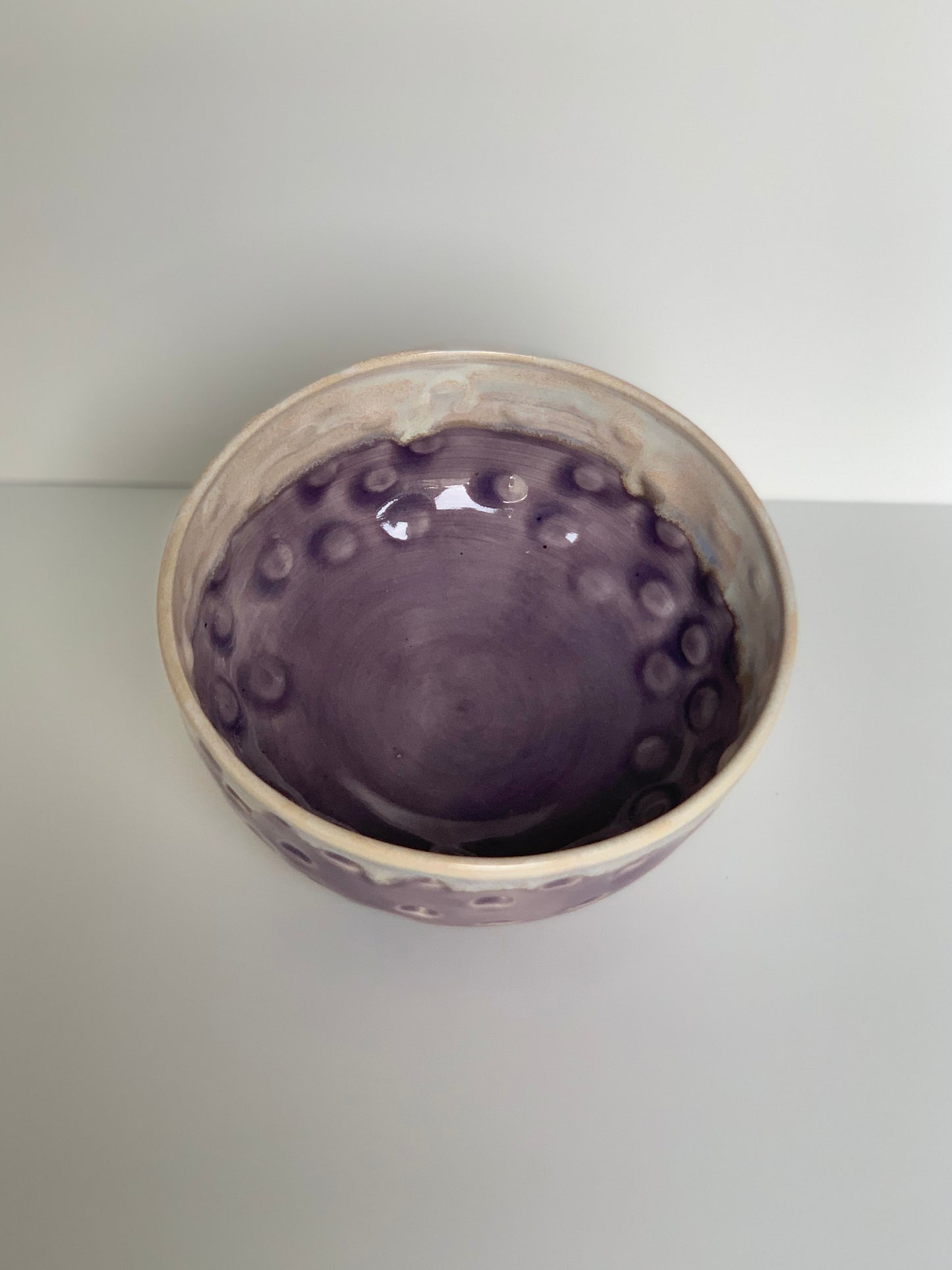 Bowl - Grape & White Pebble