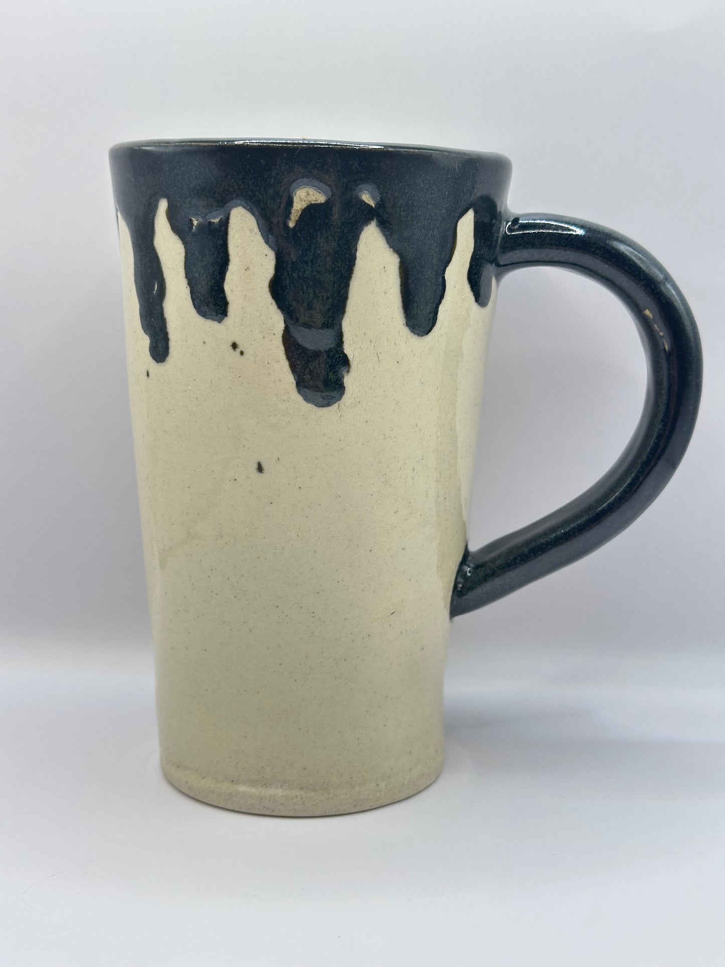 Mug 16 oz - Eye of Newt - Black