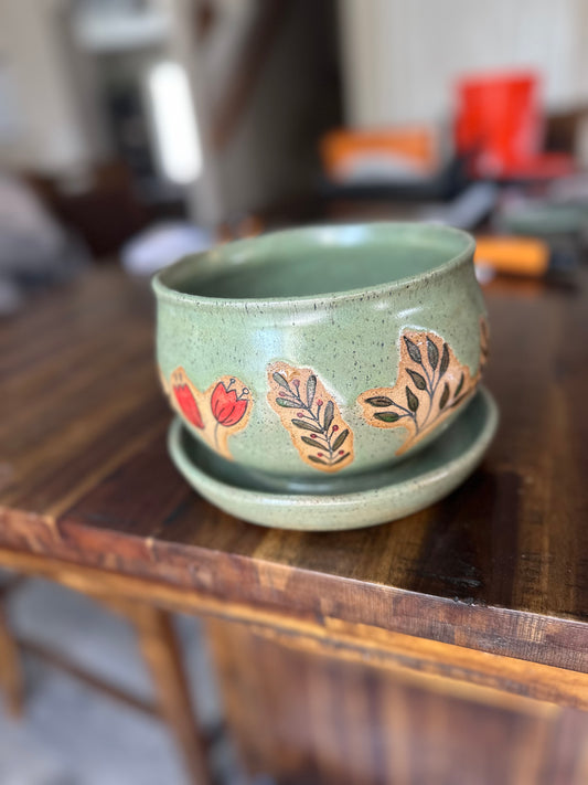 Tureen w/Drip Dish - Green Tea-Plants & Flowers