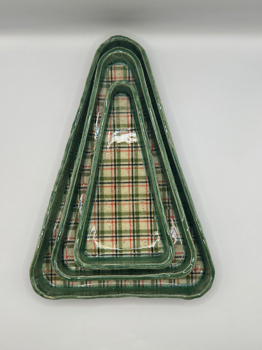 Christmas Tree Dish - Plaid (multiple sizes available)