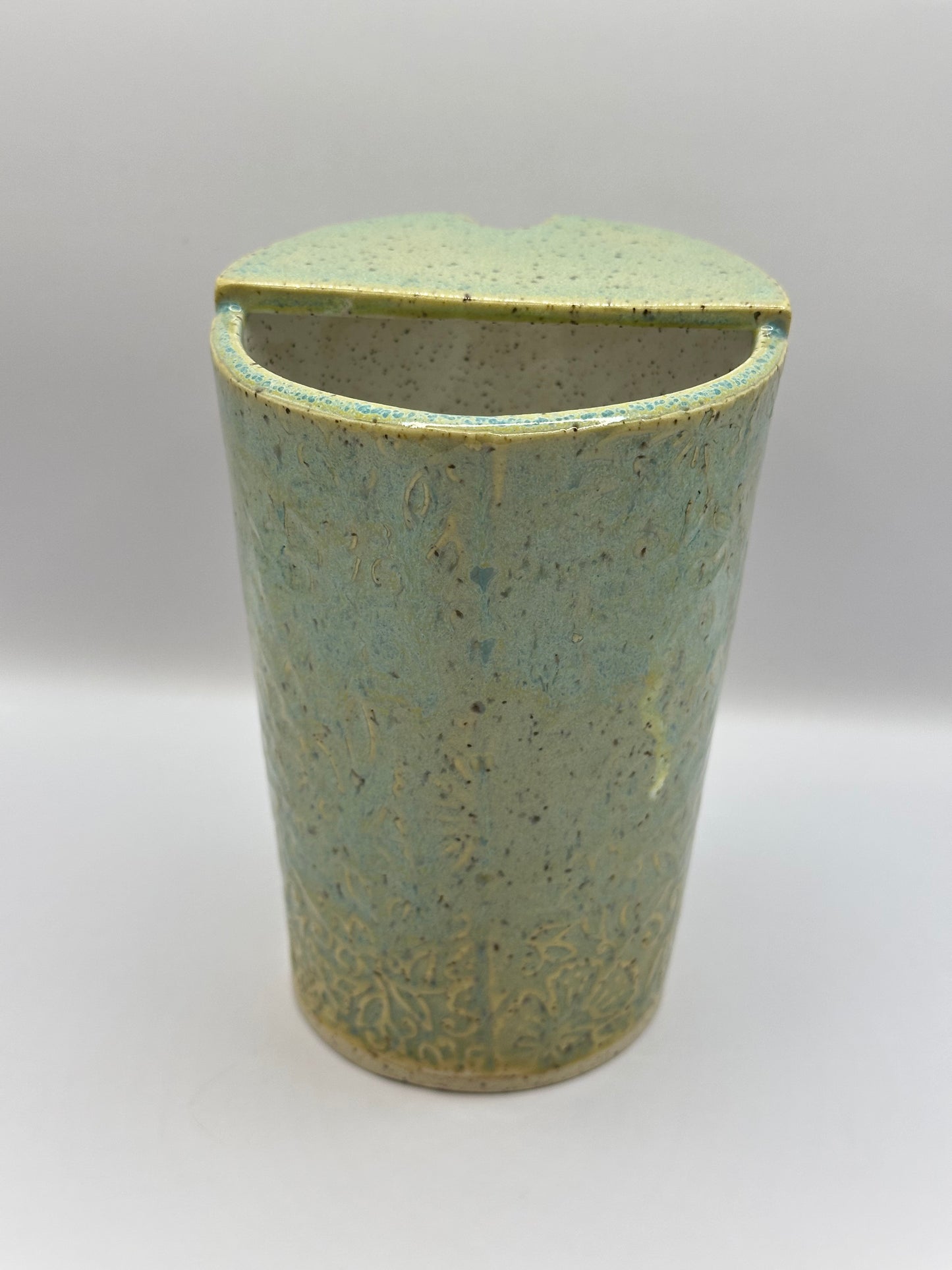 Travel Cup 16 oz - Textured Flowers - Sand & Sea