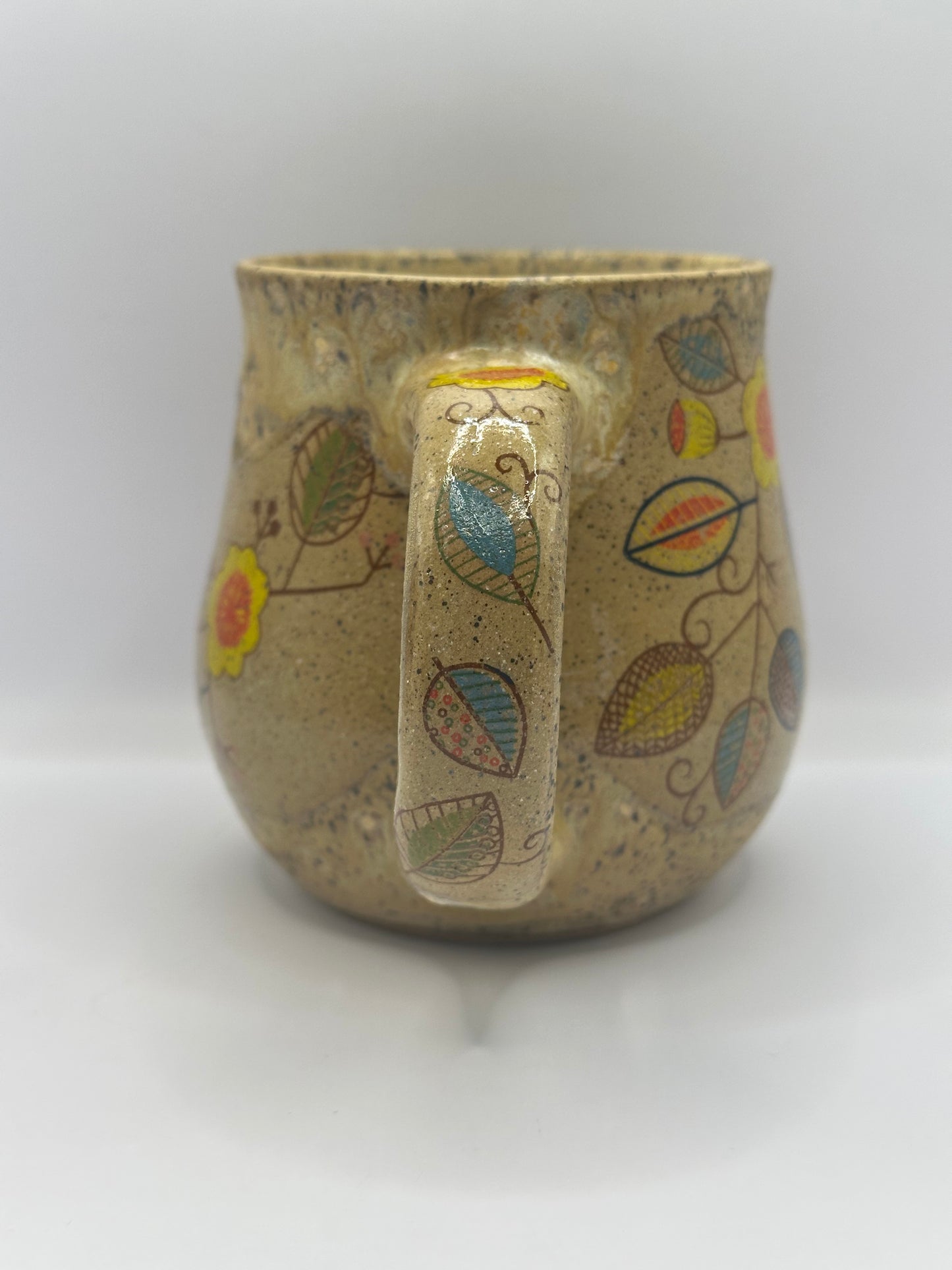 Mug 17 oz - Kindly Fuck Off - Lush Leafs Sandstone