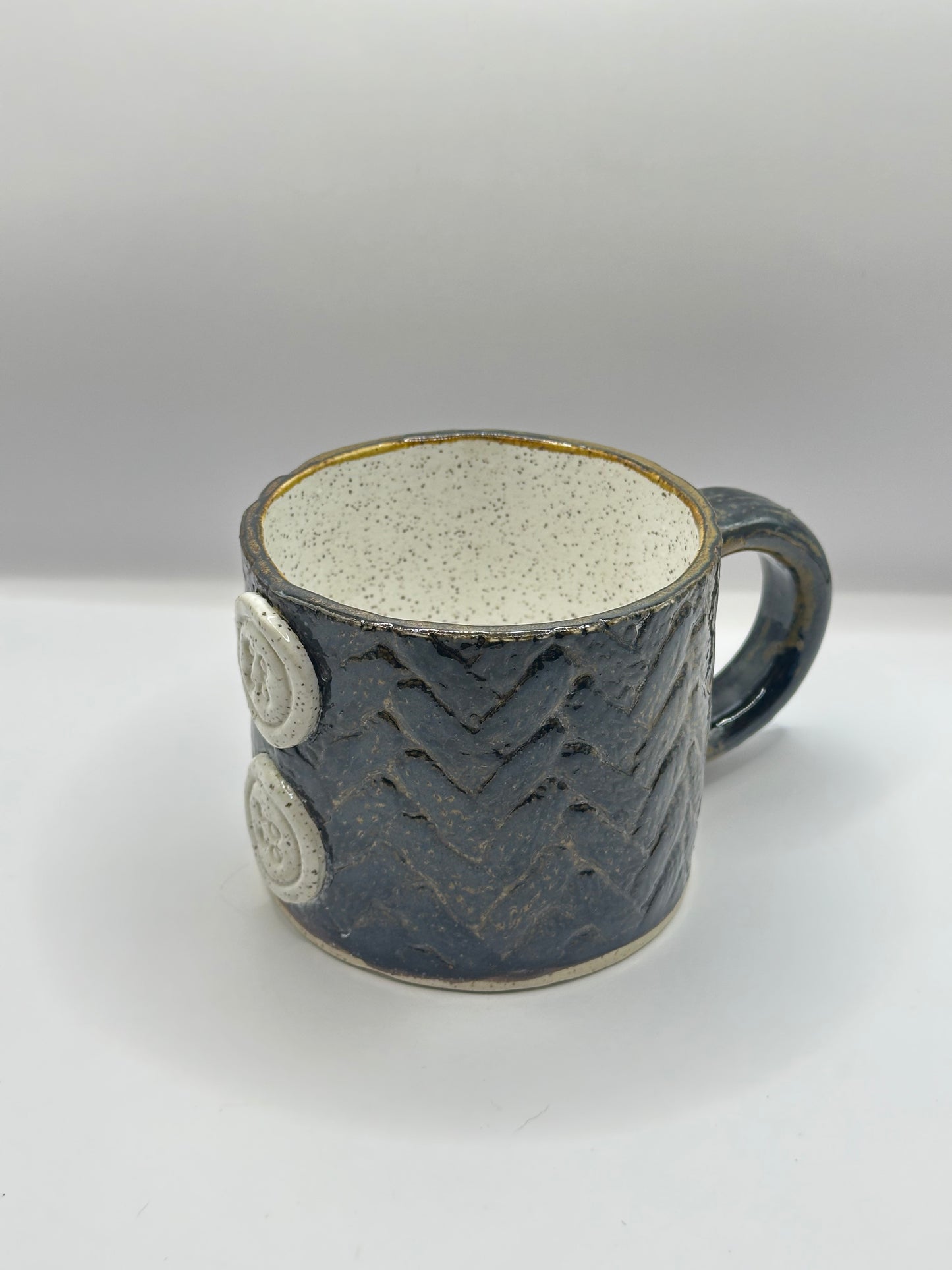 Soup Mug 16 oz - Sweater Texture w/Buttons - Multiple Colors