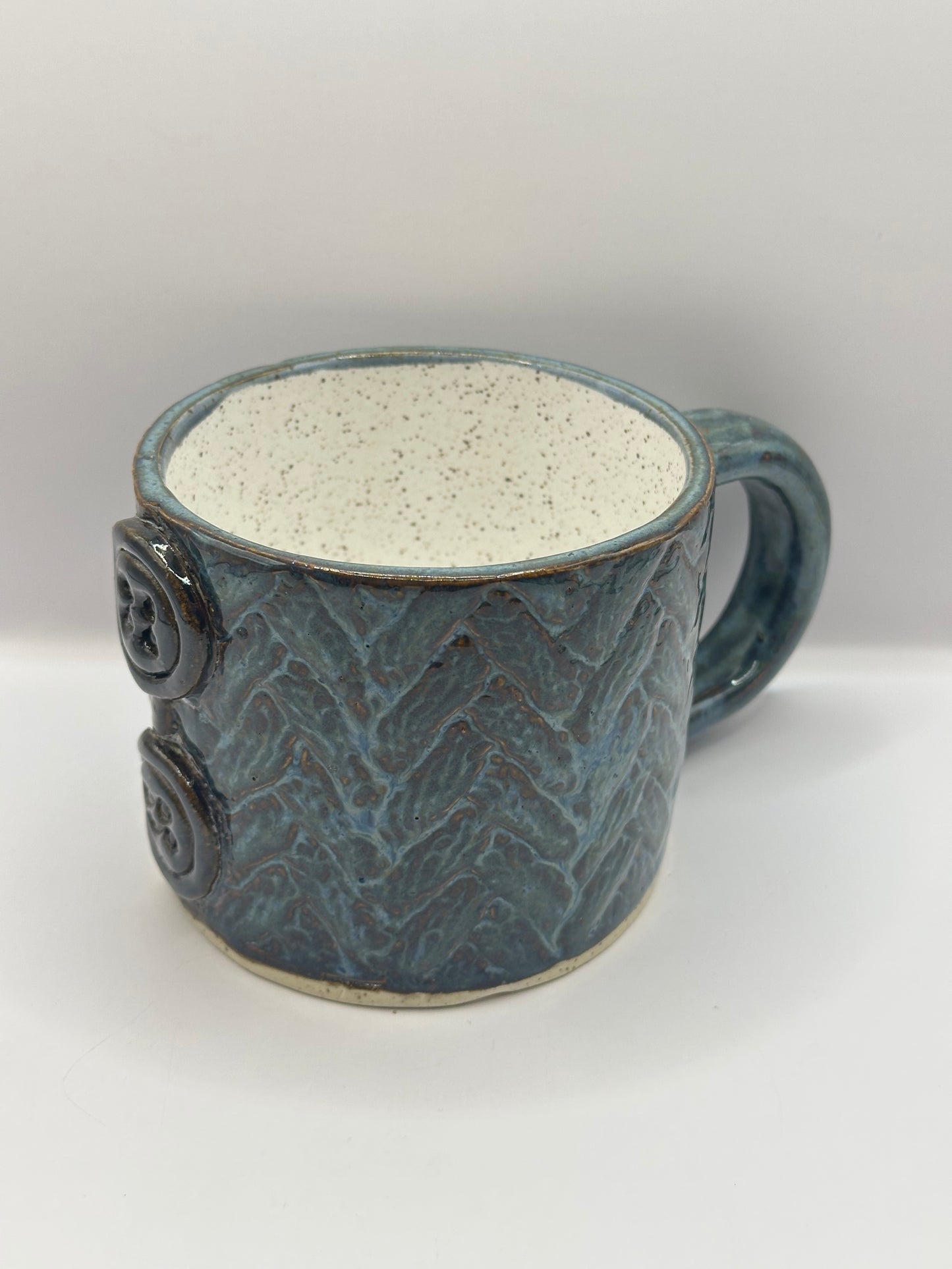 Soup Mug 16 oz - Sweater Texture w/Buttons - Multiple Colors