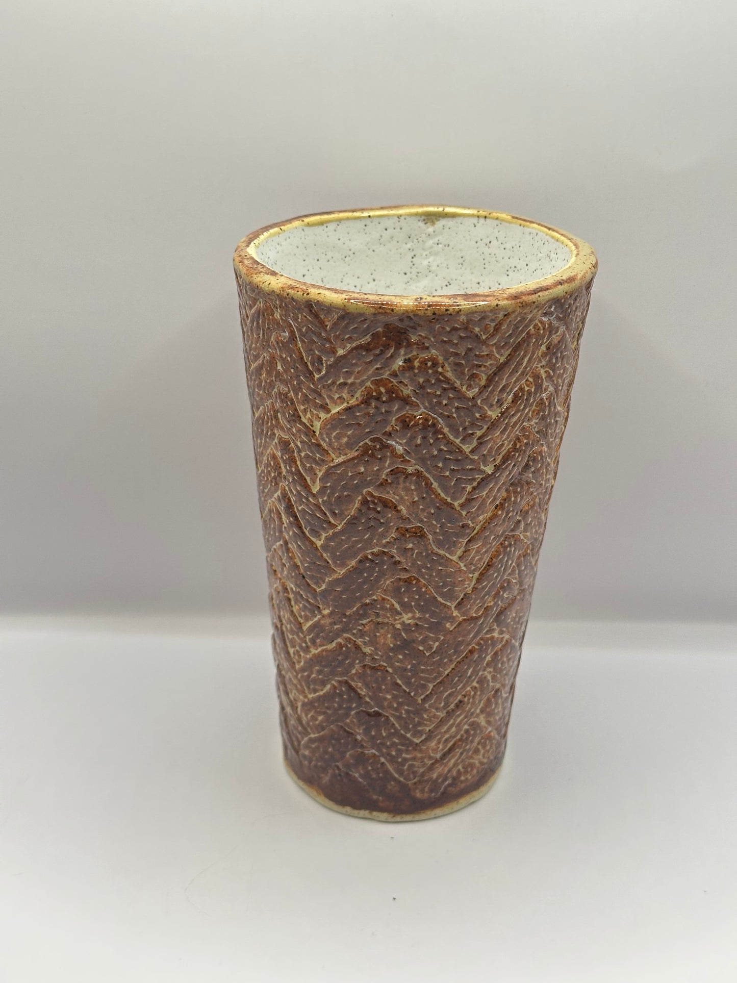 Cup 18 oz - Sweater Texture Buttons - Multiple Colors