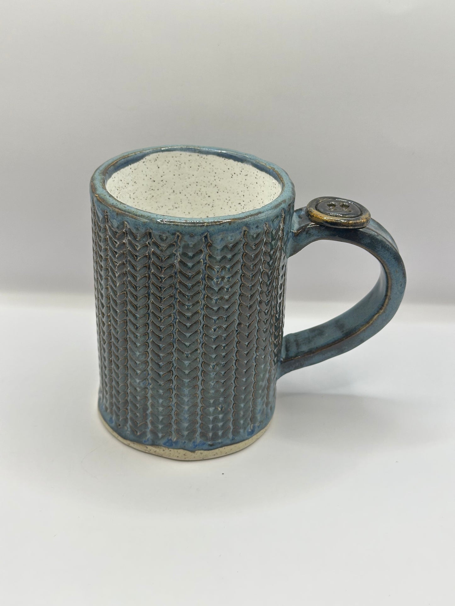 Mug 14 oz - Knit Texture w/Buttons - Multiple Colors